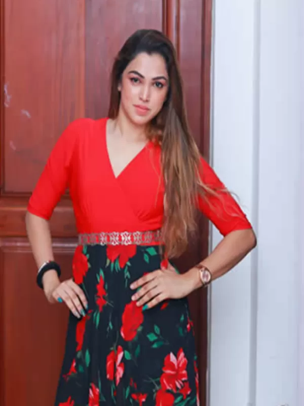 Hello ! I am Ananya Singh a sexy Kolkata call girl 2 Hello ! I am Ananya Singh a sexy Kolkata call girl 2