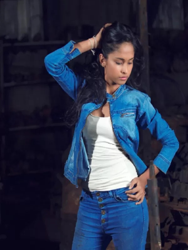 Hi guys! I am Aradhya Sharma, a 21-year-old sensual Pune call girl. 3 Hi guys! I am Aradhya Sharma, a 21-year-old sensual Pune call girl. 3