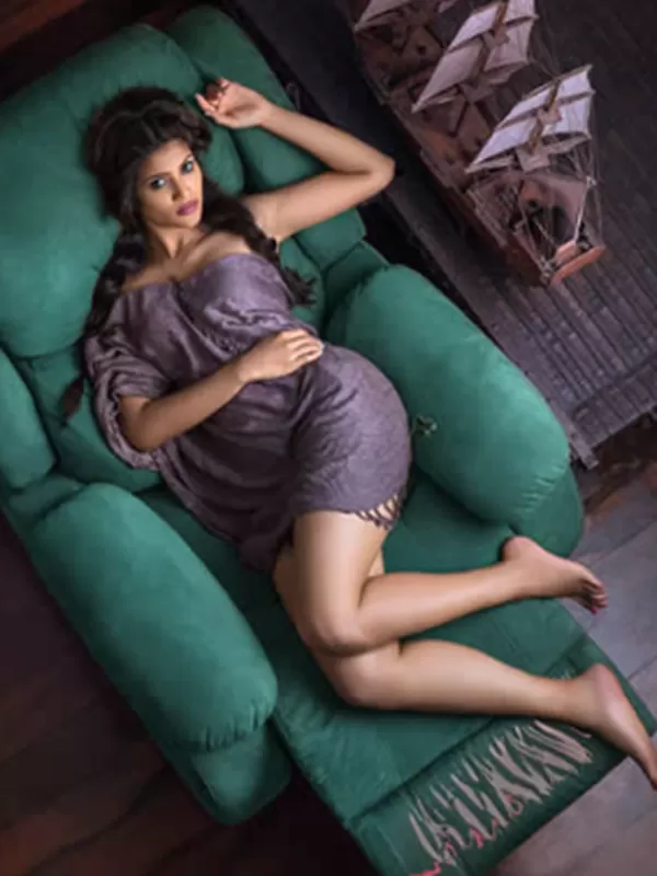 Hello ! I am Sneha Tiwari a sexy Jaipur call girl 3 Hello ! I am Sneha Tiwari a sexy Jaipur call girl 3