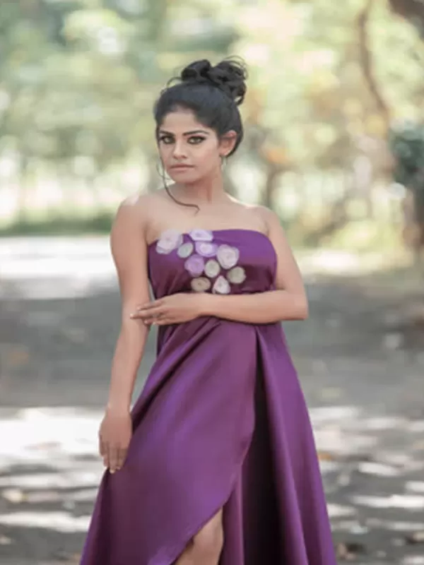 Hello ! I am Meera Sharma a sexy Blow job Ranchi call girl 2 Hello ! I am Meera Sharma a sexy Blow job Ranchi call girl 2