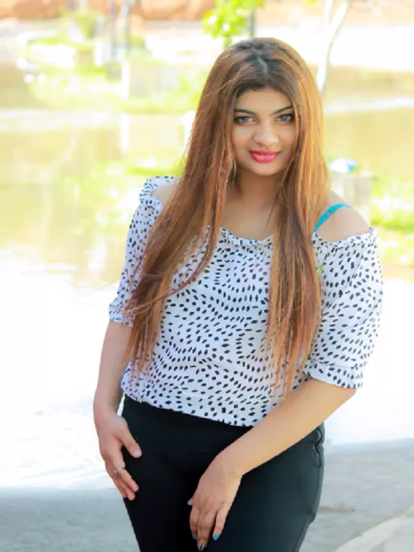 I am a call girl in Kanpur. full night services with young call girl 2 I am a call girl in Kanpur. full night services with young call girl 2