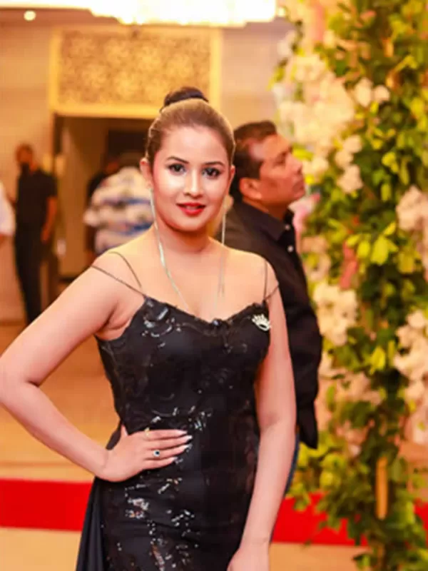 Hello ! I am Seema Tiwari a sexy Delhi call girl 2 Hello ! I am Seema Tiwari a sexy Delhi call girl 2