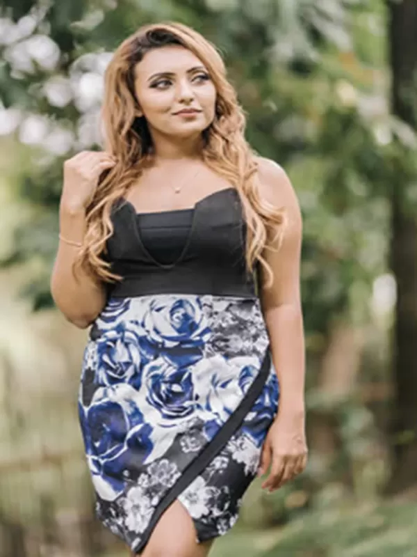 Hello ! I am Sonam Sharma a sexy Blow job Chennai call girl 2 Hello ! I am Sonam Sharma a sexy Blow job Chennai call girl 2