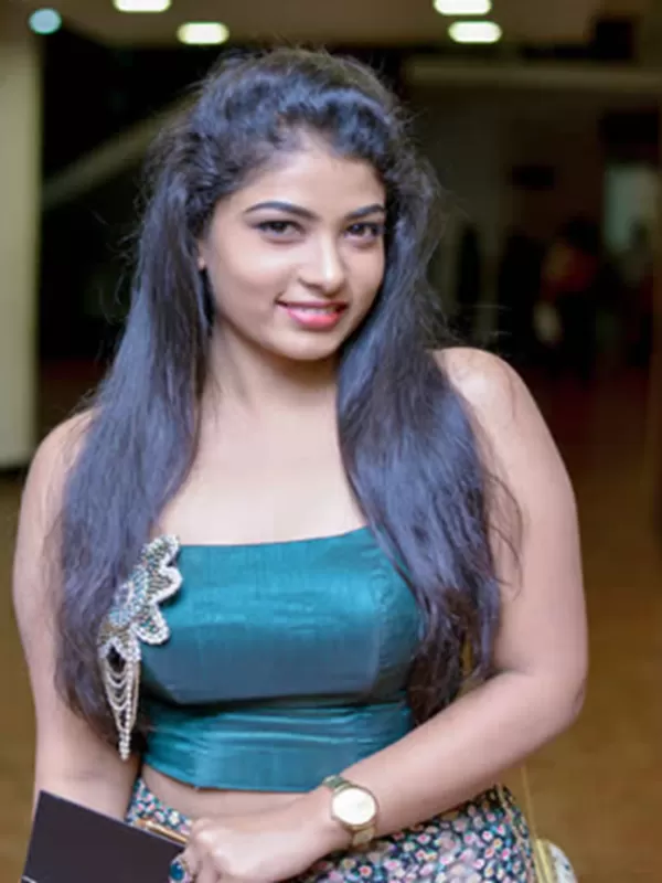 Hello ! I am Sunita Negi a sexy Hyderabad call girl 3 Hello ! I am Sunita Negi a sexy Hyderabad call girl 3