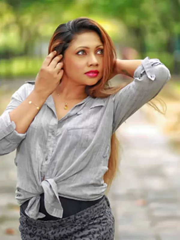 Hello ! I am Meena Roy a sexy Blow job Mumbai call girl 2 Hello ! I am Meena Roy a sexy Blow job Mumbai call girl 2