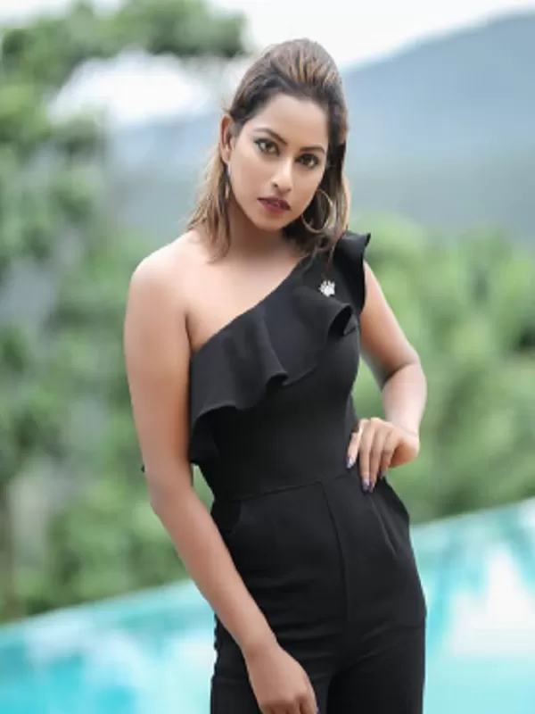 I am attractive and blowjob call girl in Bangalore. full Satisafaction 3 I am attractive and blowjob call girl in Bangalore. full Satisafaction 3