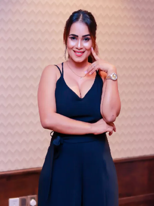 I am Beautiful and blowjob call girl in Delhi. full Satisafaction. 2 I am Beautiful and blowjob call girl in Delhi. full Satisafaction. 2