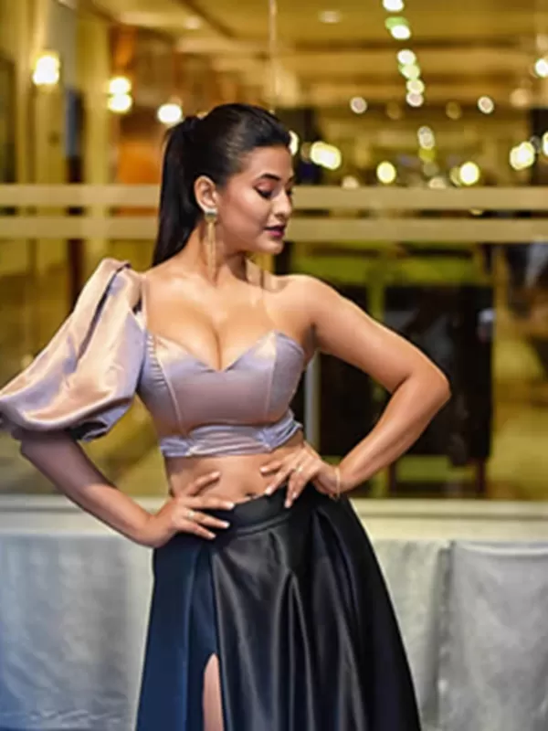 Hello ! I am Purvi Chauhan a sexy Guwahati call girl 2 Hello ! I am Purvi Chauhan a sexy Guwahati call girl 2