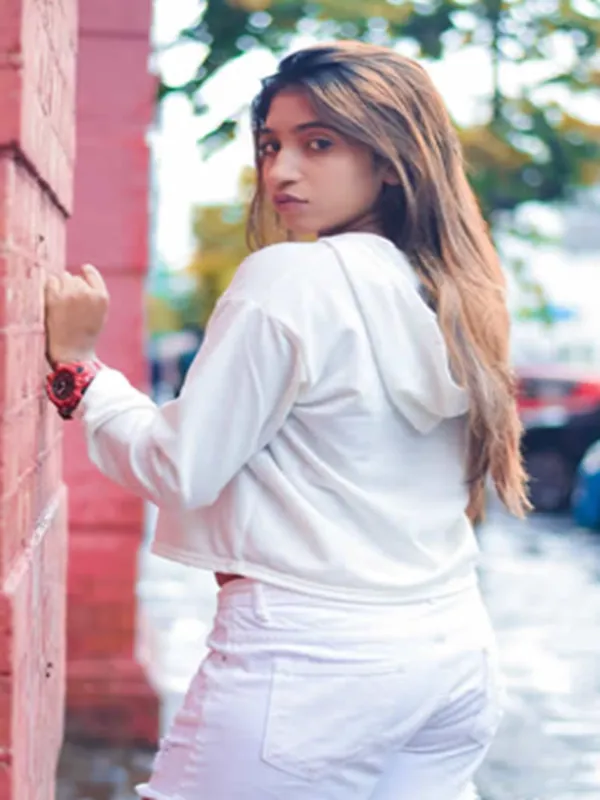 Hello there! My name is Shivani Roy a seductive Manali call girl. 2 Hello there! My name is Shivani Roy a seductive Manali call girl. 2