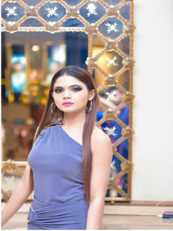 Hello ! I am Saloni Singh a sexy Manali call girl 2 Hello ! I am Saloni Singh a sexy Manali call girl 2