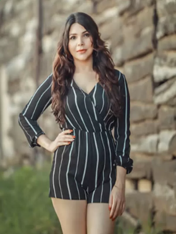 Hello there! My name is Shreya Singh a seductive Pune call girl. 3 Hello there! My name is Shreya Singh a seductive Pune call girl. 3