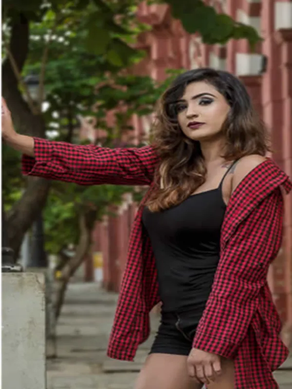 Hello there! My name is Salina Singh a hot Jabalpur call girl. 3 Hello there! My name is Salina Singh a hot Jabalpur call girl. 3