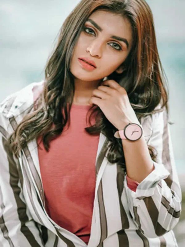 Hello ! I am Mahi Arora a blow job Bhubaneswar call girl 2 Hello ! I am Mahi Arora a blow job Bhubaneswar call girl 2