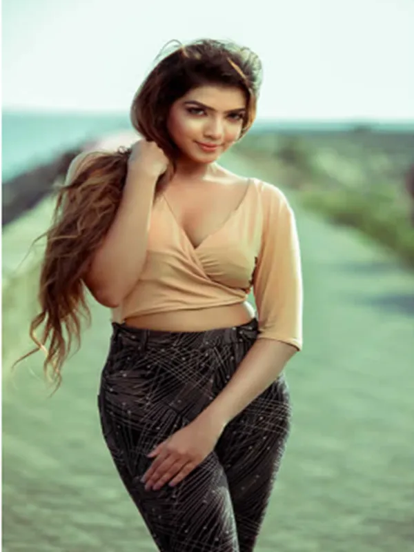 Hello there! My name is Urmi Goyal a hot Cuttack call girl. 1 Hello there! My name is Urmi Goyal a hot Cuttack call girl. 1