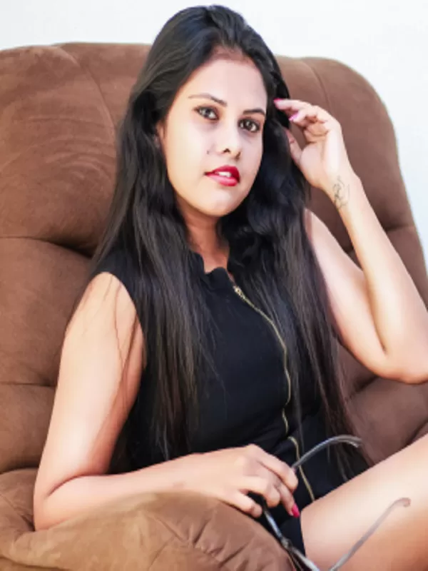 I am a horny sex girl from Bhopal. I feel at ease in every position. 2 I am a horny sex girl from Bhopal. I feel at ease in every position. 2
