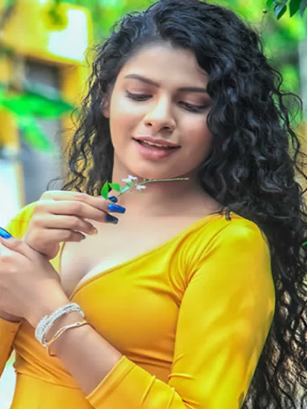 Hello ! I am Nikita Bhandari a sexy Dehradun call girl 3 Hello ! I am Nikita Bhandari a sexy Dehradun call girl 3