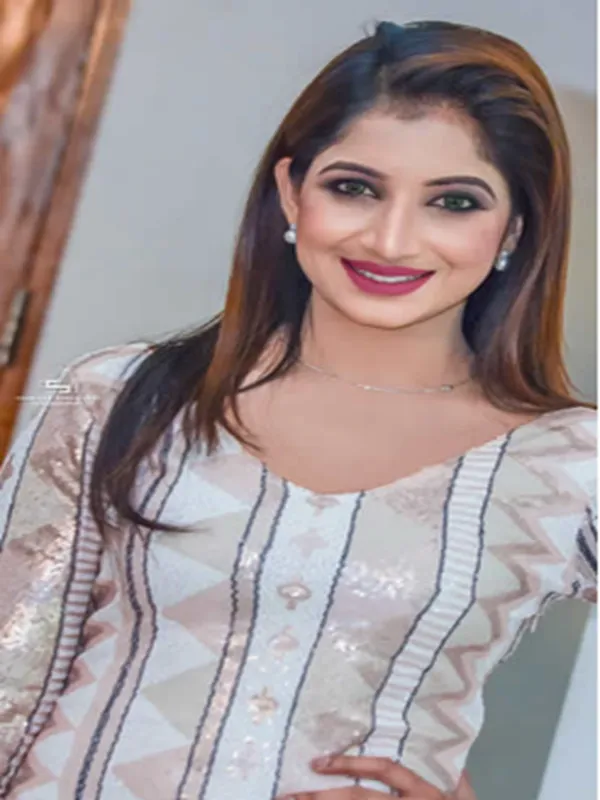 Hello ! I am Nitya Singh a naughty Surat call girl 3 Hello ! I am Nitya Singh a naughty Surat call girl 3
