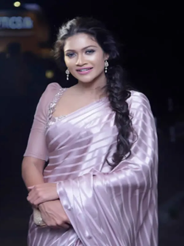 Hello there! My name is Surbhi Singh a seductive Surat call girl. 1 Hello there! My name is Surbhi Singh a seductive Surat call girl. 1
