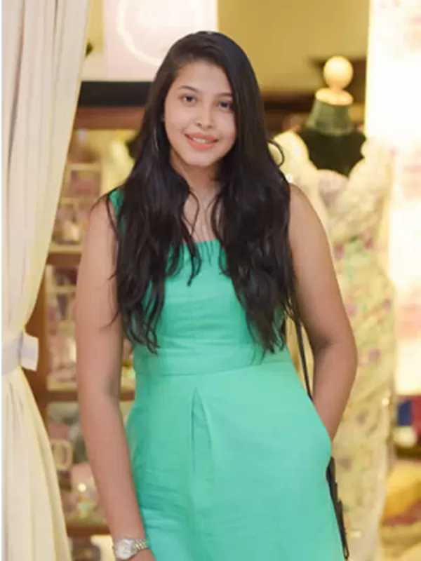 Hello ! I am Naira Singh a sexy Goa call girl. 3 Hello ! I am Naira Singh a sexy Goa call girl. 3