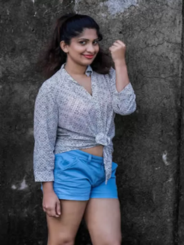 Hello ! I am Tina Gupta a sexy Kolkata call girl 2 Hello ! I am Tina Gupta a sexy Kolkata call girl 2