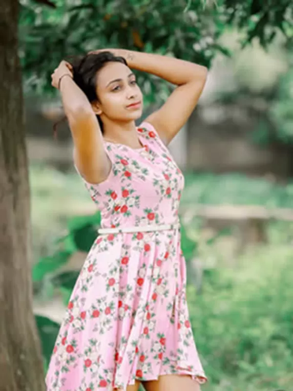 Hello ! I am Sneha Thakur a sexy Kolkata call girl. 3 Hello ! I am Sneha Thakur a sexy Kolkata call girl. 3