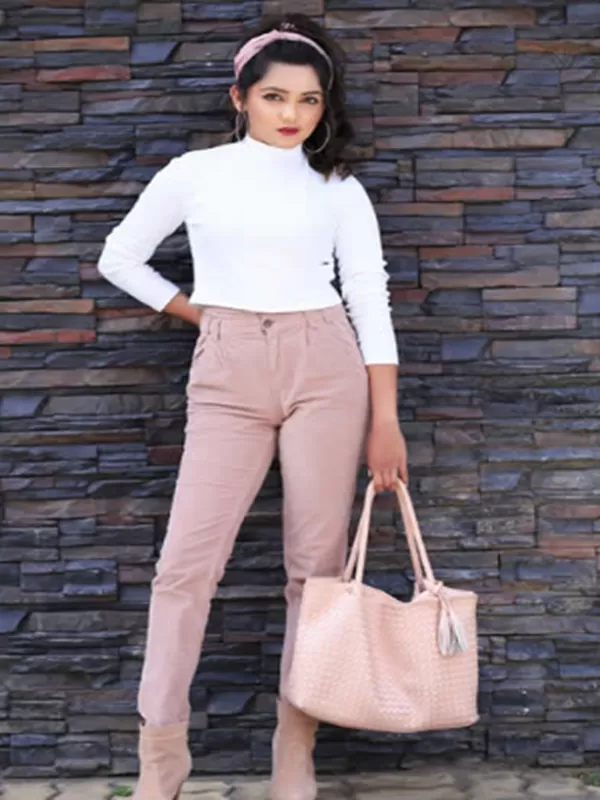 Hello ! I am Madhu Chaudhry a sexy Kolkata call girl 1 Hello ! I am Madhu Chaudhry a sexy Kolkata call girl 1